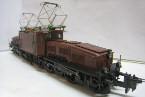 TI/TE 25595 E-Lok Serie Ce 6/8 II Krokodil der SBB braun 2-motorig