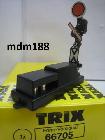 Trix Express 66705 Form Vorsignal Pfeil beweglich/ Scheibe starr (mdm188) TOP/OV