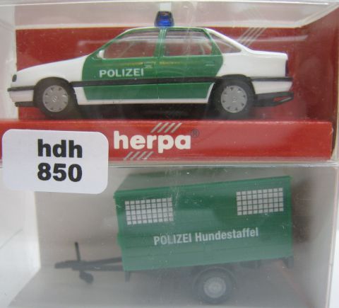 Herpa 184397 Opel Vectra GT Polizei mit Anhänger Polizei Hundestaffel  (hdh850) TOP/Ersatzbox