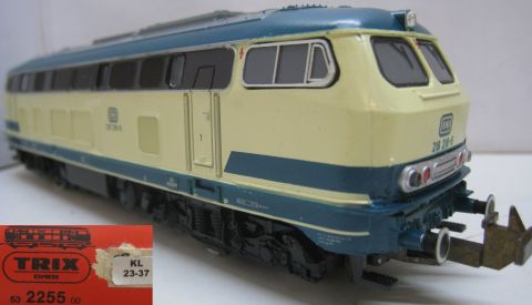 Trix Express 2255 D-Lok 218 218-6 türkis/beige der DB (23-37) sehr gut Erhalten in OV 