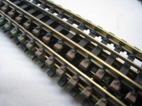 TE 11x 34304 Gerade 1/1 Länge 183,5 mm, 2.Wahl mit Farbresten blanker Mittelleiter
