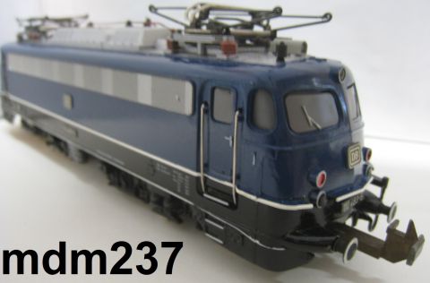 Trix Express 2248 E 110 483- blau (mdm237) nahezu neuwertig Erhalten. o.OV