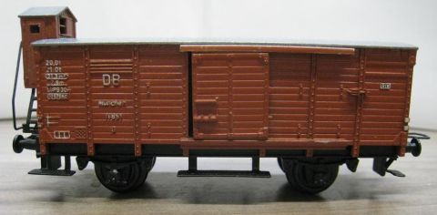 Trix Express 20/118 gedeckter Güterwagen MÜNCHEN m. Brh (mve24), TOP/OV