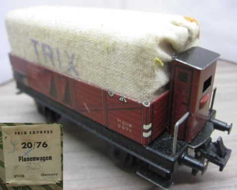 Trix Express 20/76 Planewagen in OV (thu11) Original Karton.
