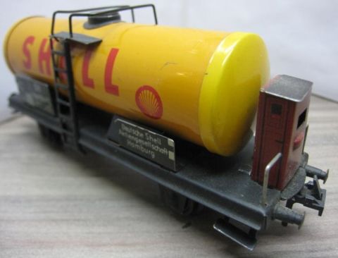 Trix Express 20/78S Tankwagen SHELL in OV (thu14)