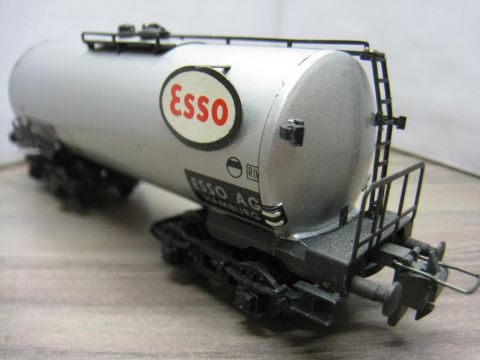 Trix Express 3492 ESSO Tankwagen 4-achser (ksm123)