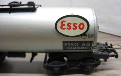 Trix Express 20/92E 492 3492 ESSO 4-achsig (kvb31), 2. Version 1966/73