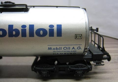 Trix Express 20/92M 493 3493 MOBILOIL 4-achsig (kvb36), 2. Version