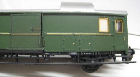 Trix Express 3360 Personenzug Packwagen Modell Pwi 23 (hrm48)