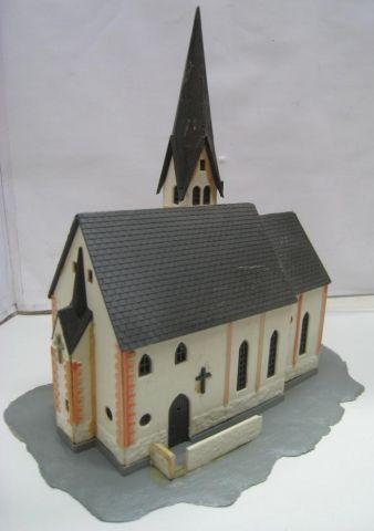Kirche klein, Hersteller unbekannt (ksm190)