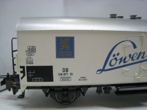 Mä/TE 45021 Bierwagen Löwenbräu (sws66) für Trix Express umgespurt, sehr gut ohne OV