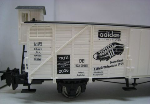 TI/TE 24077 Museumswagen 2006 Adidas-Werke (jhw98), TOP/OV.