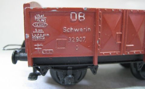 Trix Express 20/86 offener Güterwagen Typ Schwerin (ubs6) 1. Version im Original Karton.