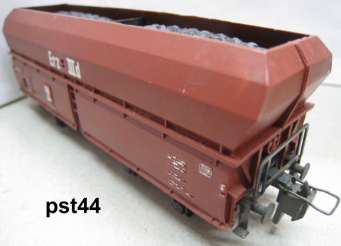 Trix Express 486 3486 Schüttgutwagen Erz IIId mit Kohle Einsatz (pst 44)