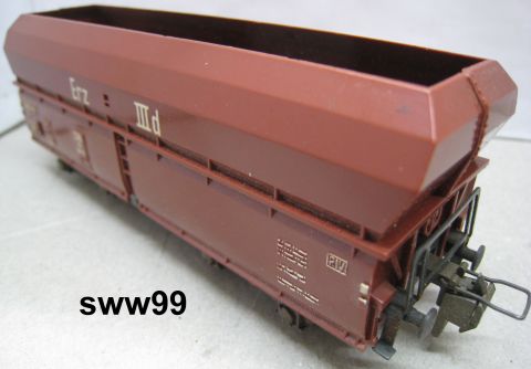 Trix Express 3487 Schüttgutwagen seltene Version, Erz      IIId (sww99) mit großem Abstand, weiß aufgedruckt OV