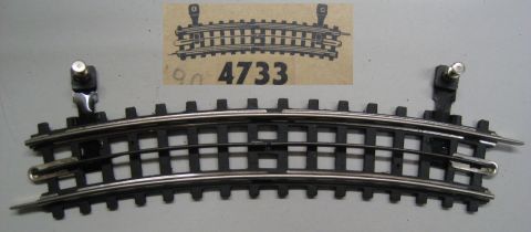 Trix Express 733 4733 Trenngleis 4/5 24° gebogen R1=342,5 mm Mittelleiter getrennt