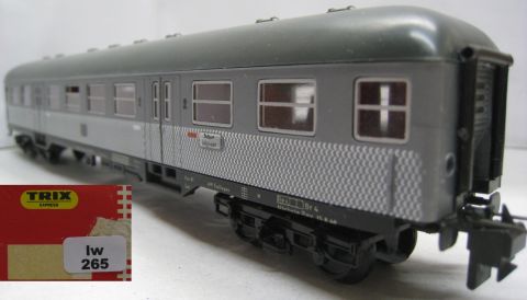 Trix Express 3378 2. Kl Nahverkehrs Wagen Silberling (jhw265) TOP/OV