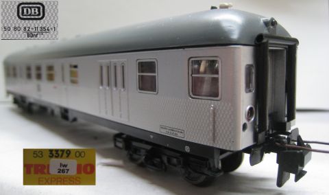 Trix Express 3379 2. Kl Nahverkehrs Wagen Silberling mit Gepäck -und Führerstands Abteil (jhw267) TOP/OV