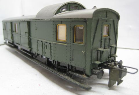 Trix Express 3360 Personenzug-Packwagen Typ Pwi 23, LED Schlußlicht Schiebetüre fehlt o OV