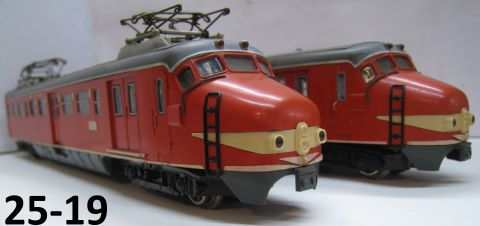 Trix Express 2301 ELD Version in orangerot, (25-19), rundum sehr schön Erhalten, bitte lesen, siehe Bilder. 
