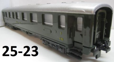 Trix Express 20/176 399 3399 BLS Personenwagen dunkelgrün (25-23) keinerlei Abbrüche, rundum sehr schön Erhalten, o OV 
