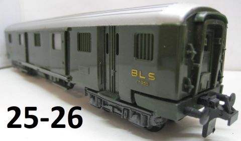 Trix Express 20/398 398 3398 BLS Packwagen dunkelgrün (25-26) sehr schön o OV 