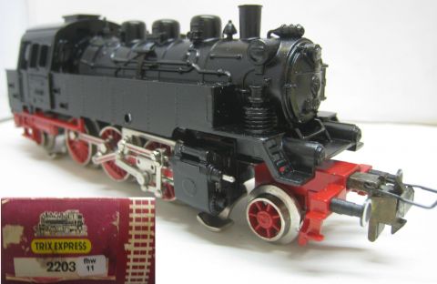 Trix Express 2203 Dampflokomotive BR 64 (fhw11) sehr gut neu lackiert, bitte Lesen