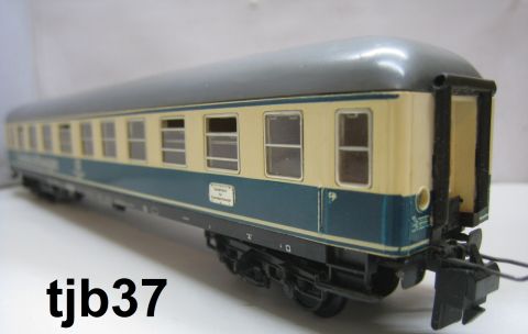 Trix Express 3353 D-Zug-Gesellschaftswagen türkis/beige (tjb37) minimale Gebrauchs Spuren schön Erhalten, o OV.